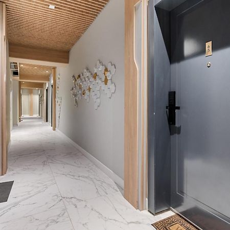 Rentforcomfort Saint George Apartment Mamaia Exterior foto